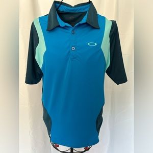 Oakley size medium polo